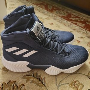 Adidas shoes size 10.5 men's